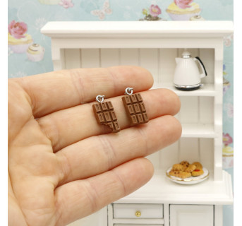 Kolczyki Tabliczka czekolady 15mm - wiszące ugryziona i cała